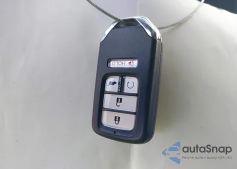 2019 Honda Pilot Touring z USA, uszkodzony, nr VIN 5FNYF5H93KB028641